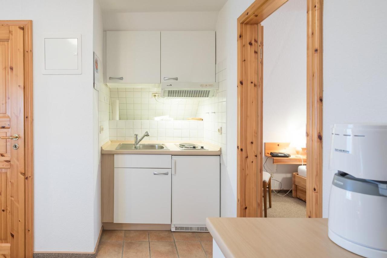 Direkt Am Deich - Ferienwohnung Amrum Im Gaestehaus Am Badedeich Дагебюлль Экстерьер фото